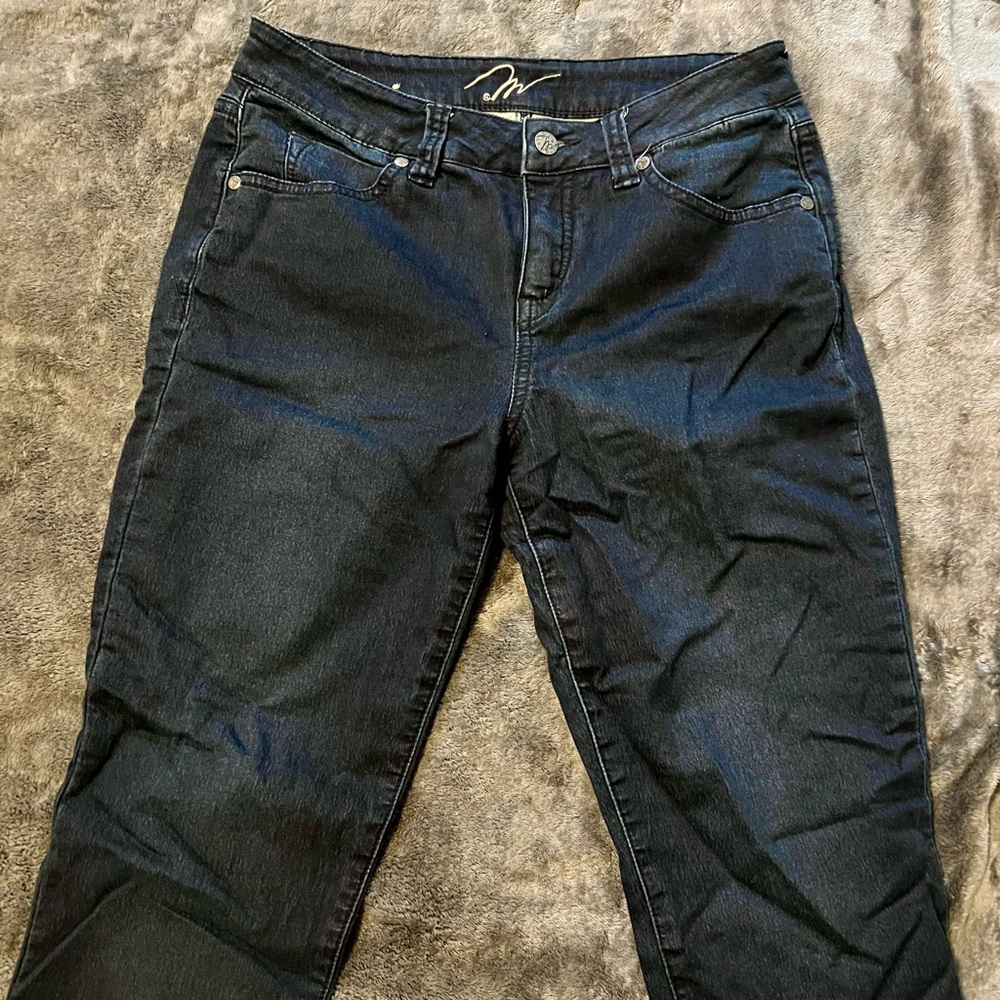 Miraclebody size 6 darkwash denim stretchy jeans